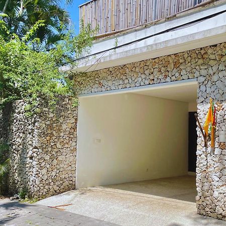 Villa Kubu Seminyak Exterior photo