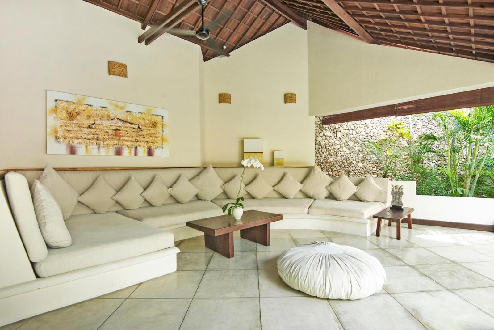 Villa Kubu Seminyak Exterior photo